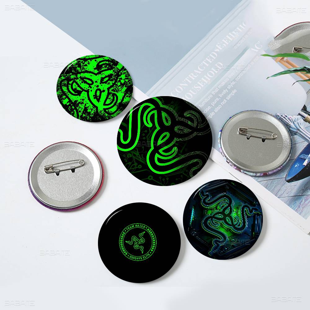 Игровая периферия бренда R-Raz – обзор и цена Gaming Accessories Razer