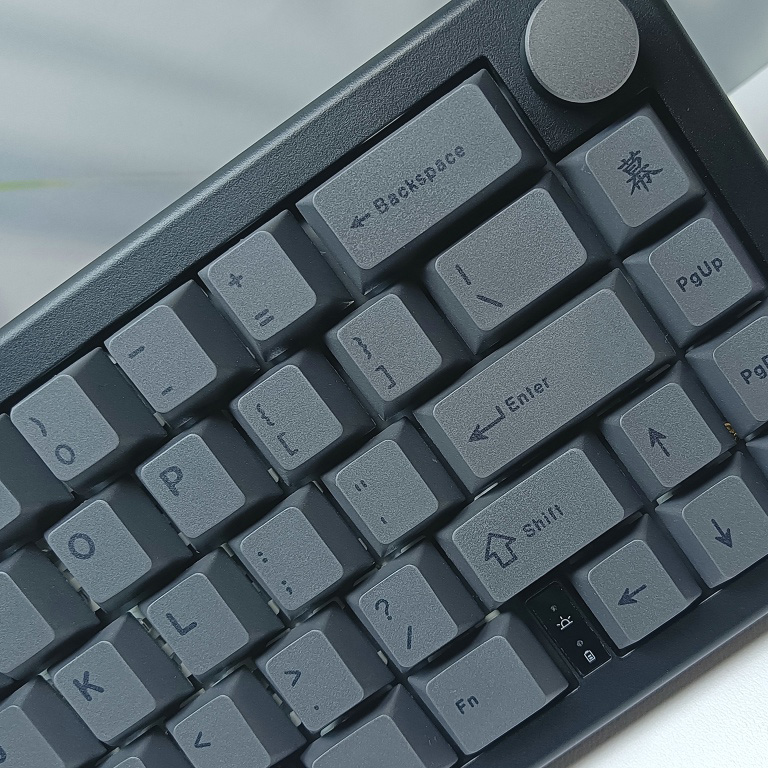 130 клавиш, минималистичный че – обзор и цена Gaming Accessories Uk